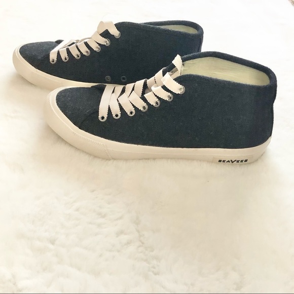 SEAVEES CALIFORNIA SPECIAL VARSITY MID-TOP Wool Flannel SNEAKER Size 7.5 - Picture 3 of 9